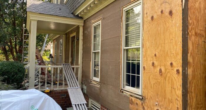 Should You Paint or Replace Old Wood Siding?